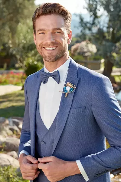 costume-dhomme-pour-mariage-chic-blue-seyssel